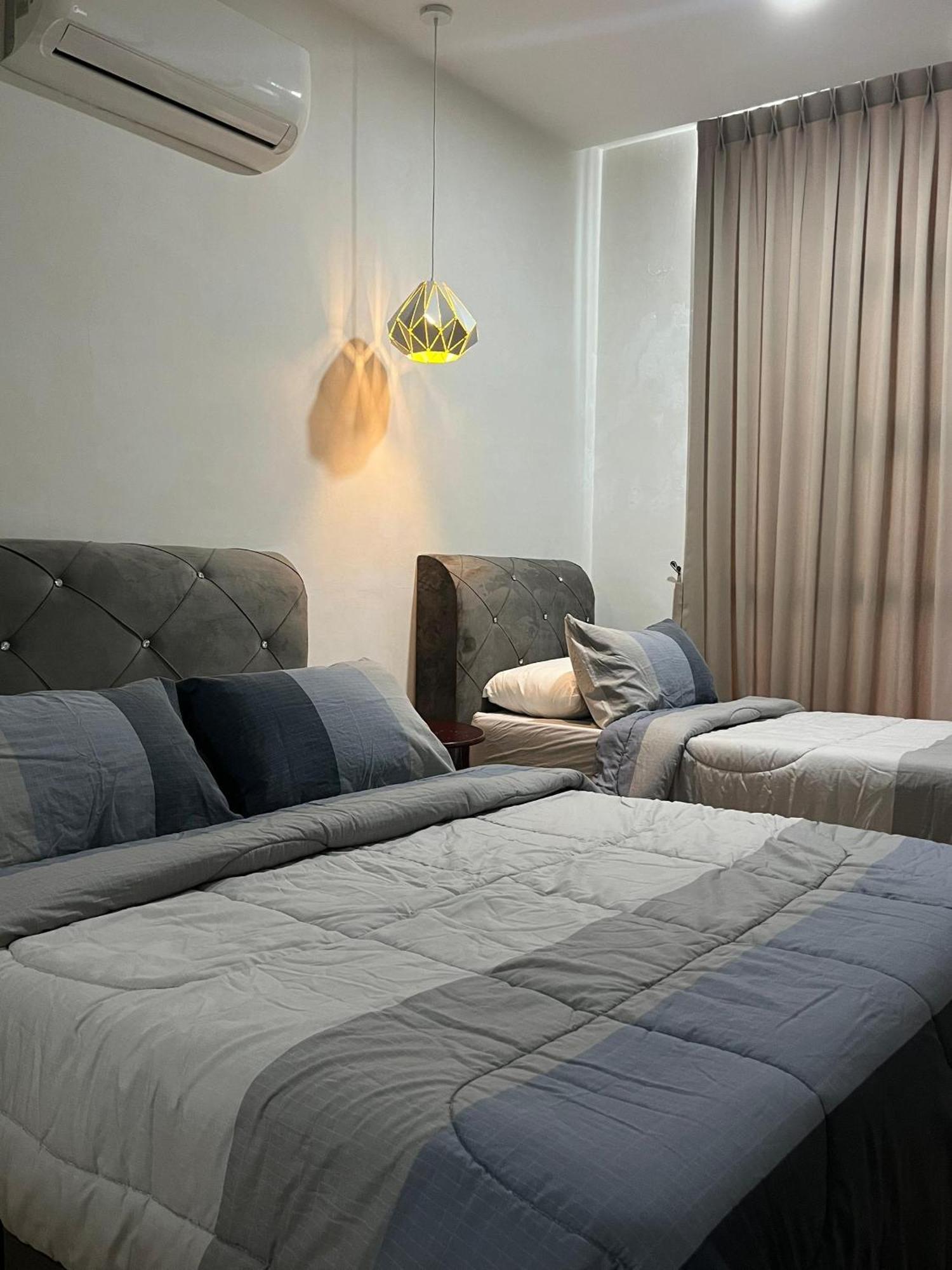 Roxy Apartment Kuching Eksteriør billede