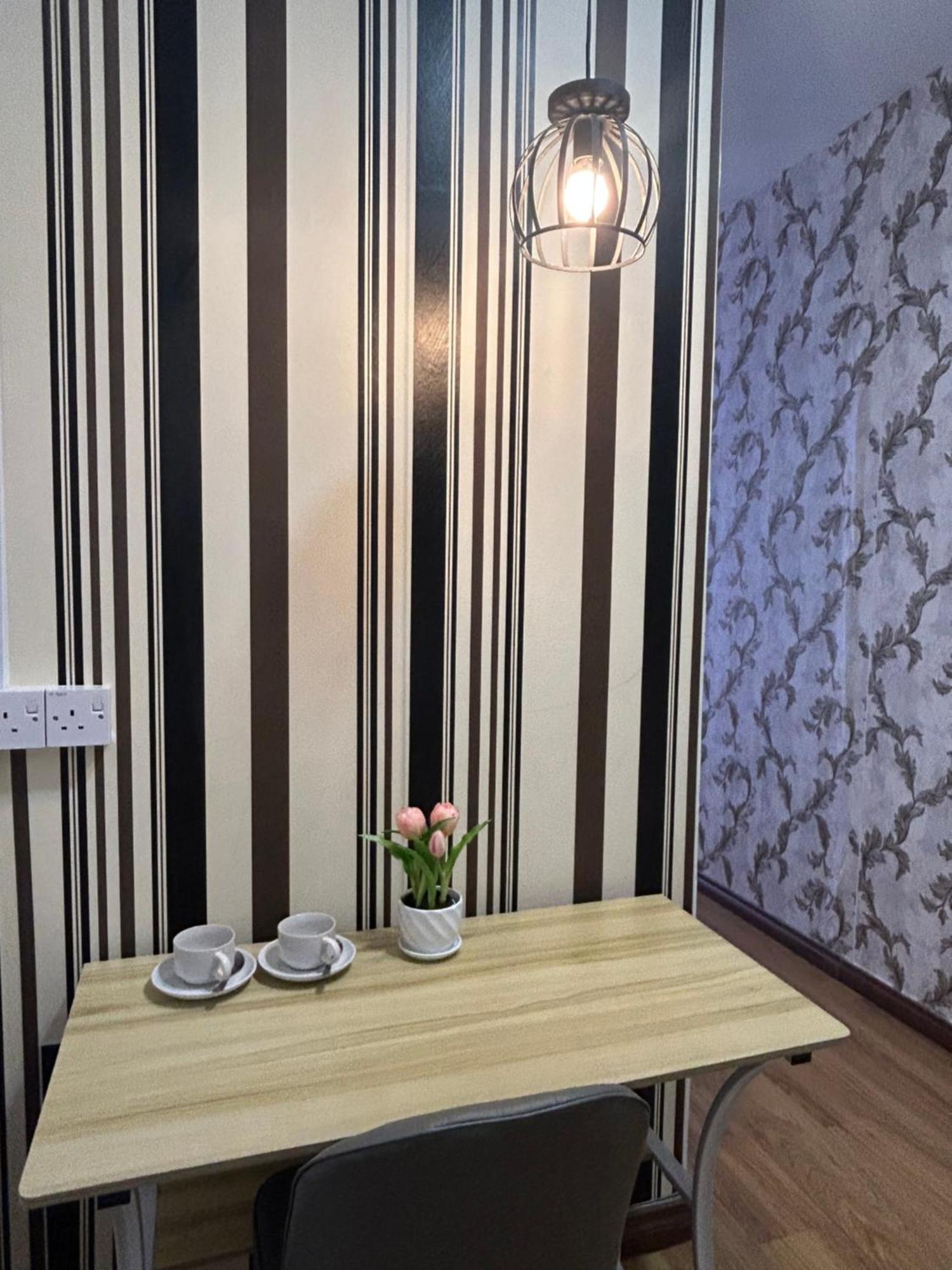 Roxy Apartment Kuching Eksteriør billede