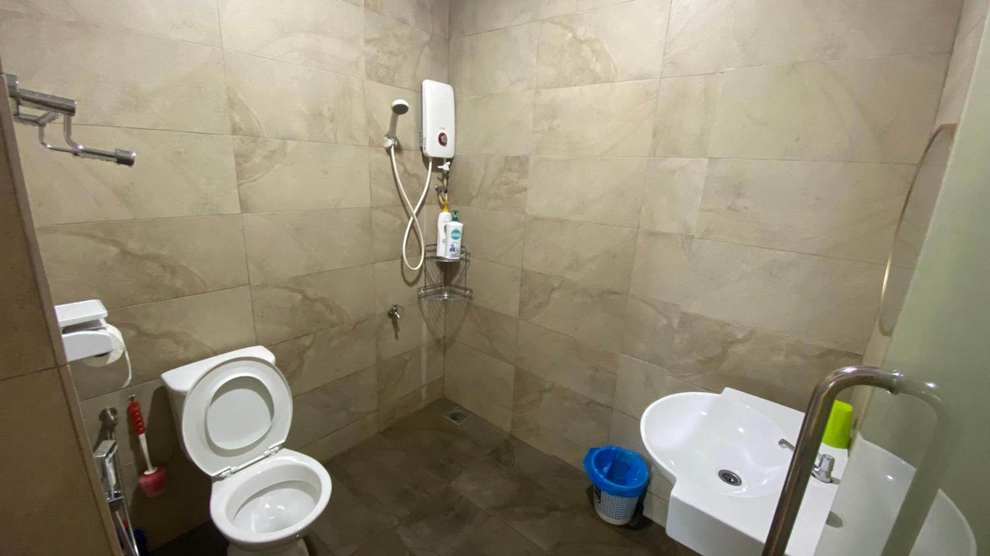 Roxy Apartment Kuching Eksteriør billede