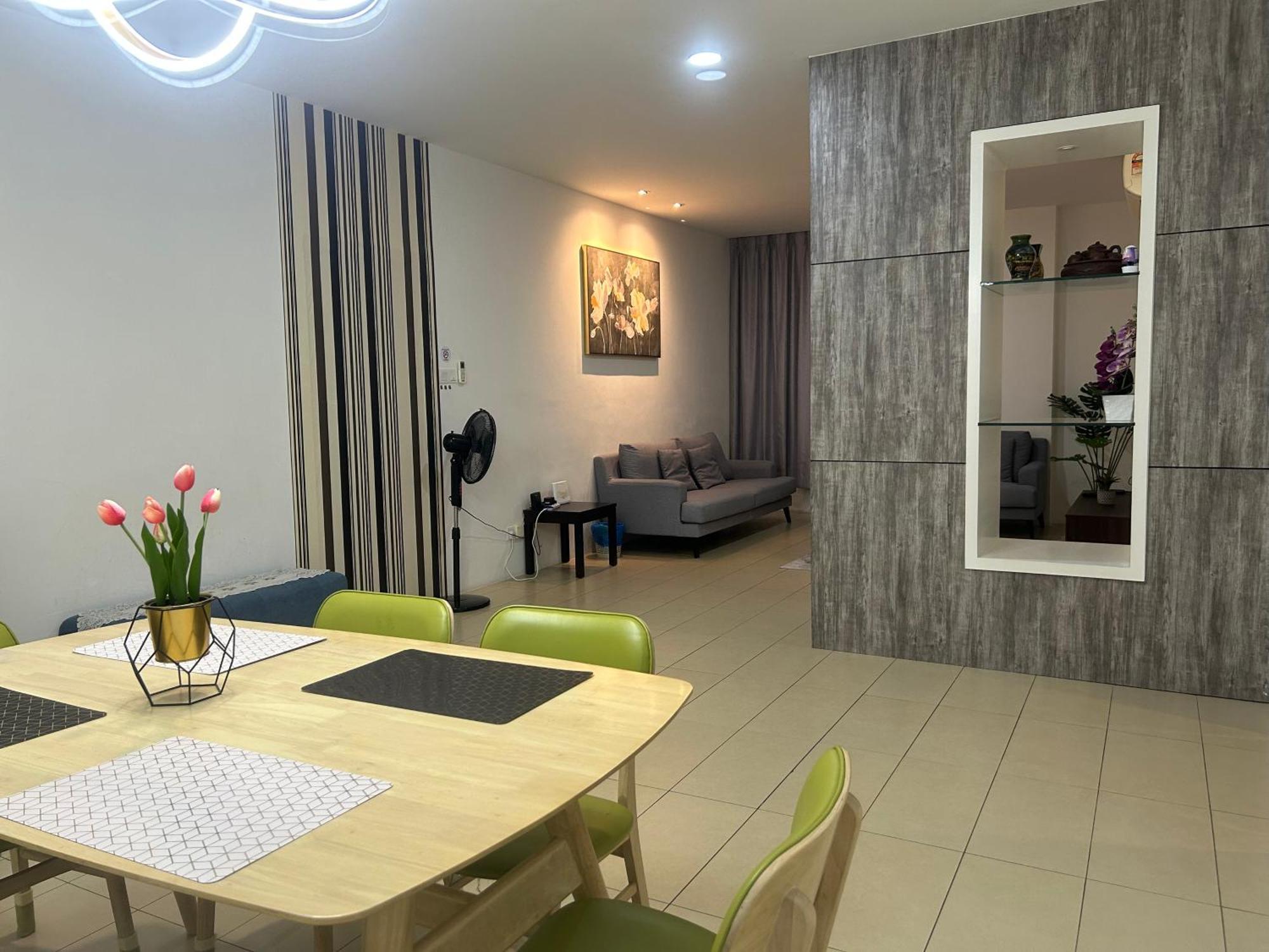 Roxy Apartment Kuching Eksteriør billede