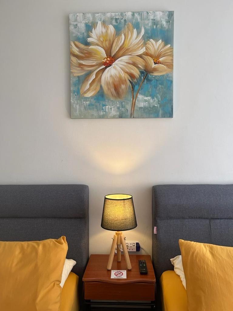 Roxy Apartment Kuching Eksteriør billede